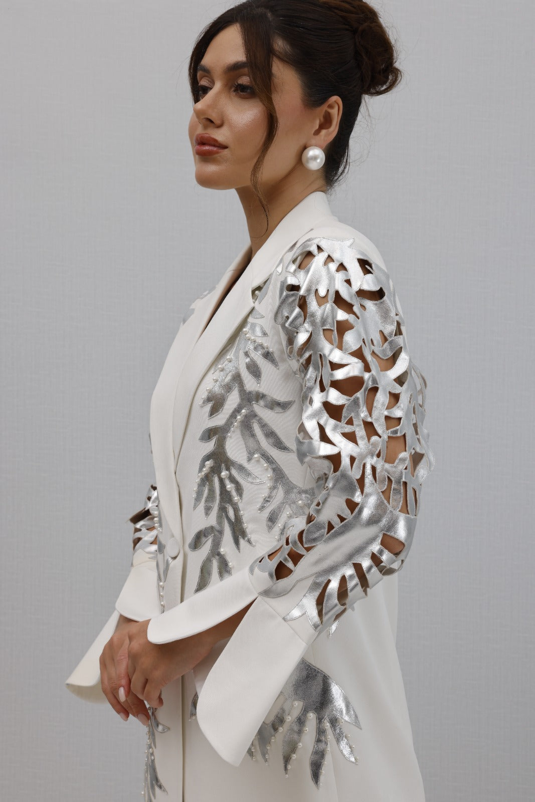 ABIRA Embroidered Jacket And Pant