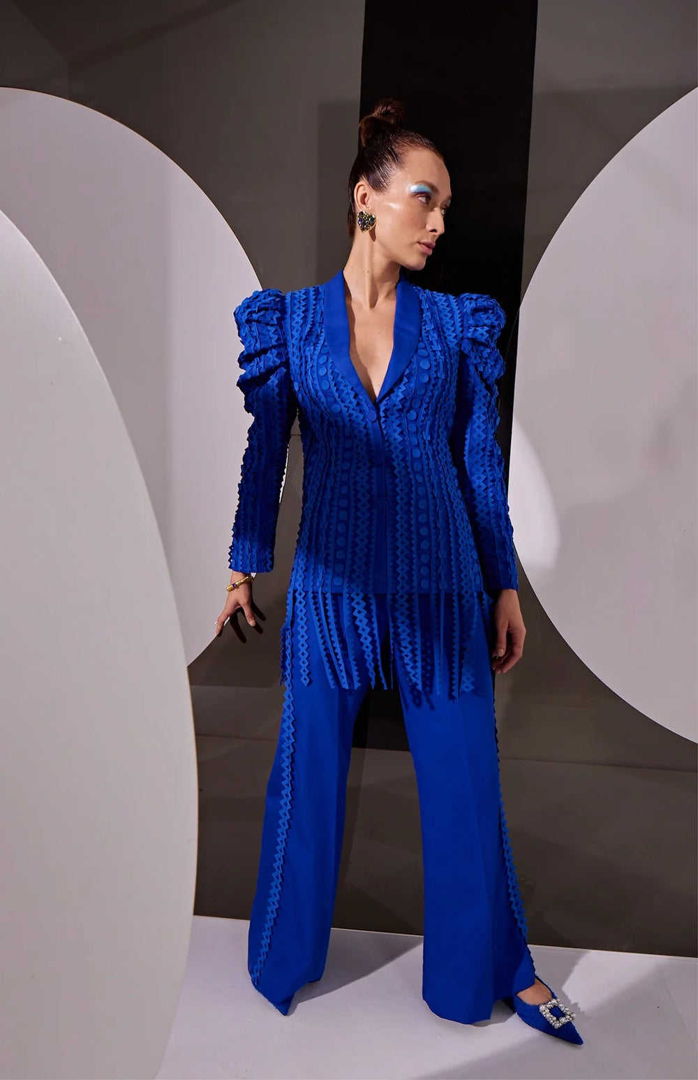 MAXIM PantSuit With All Over Applique