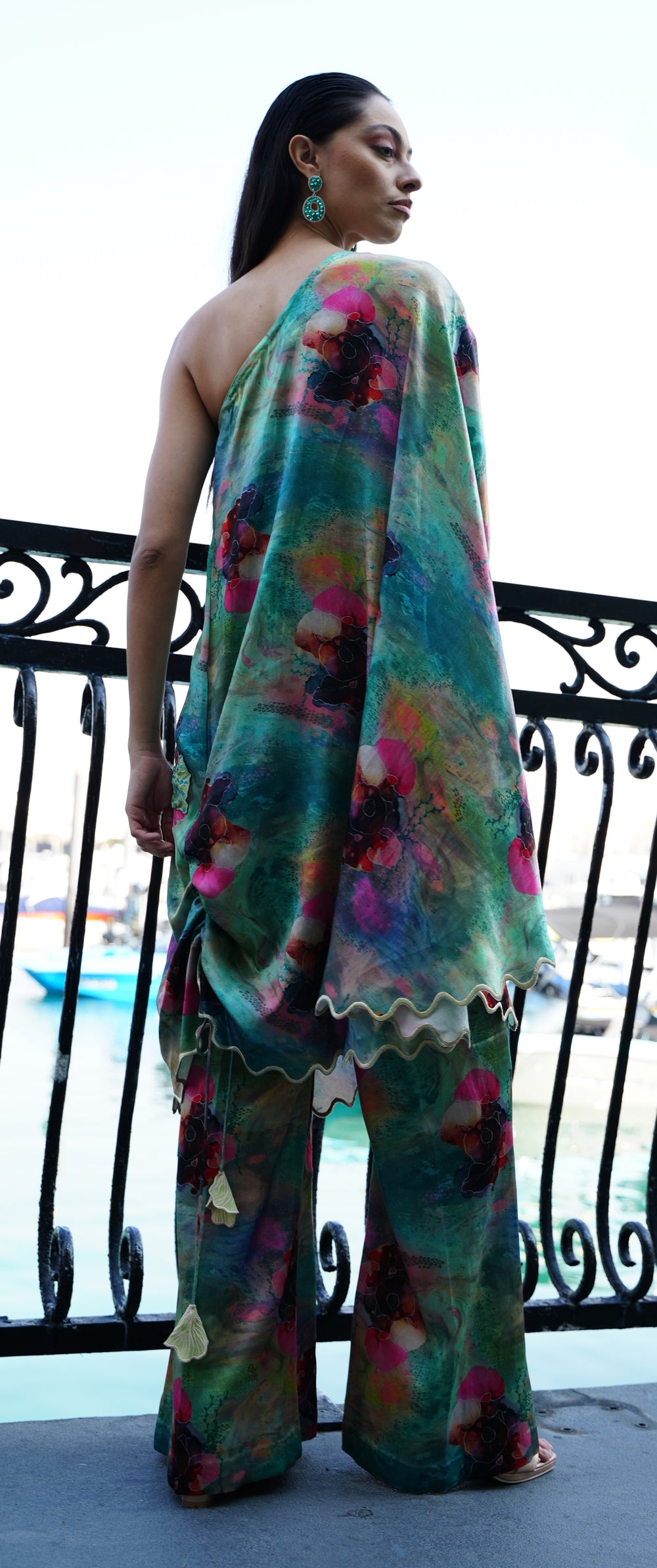 DELIA One-Shoulder Kaftan set