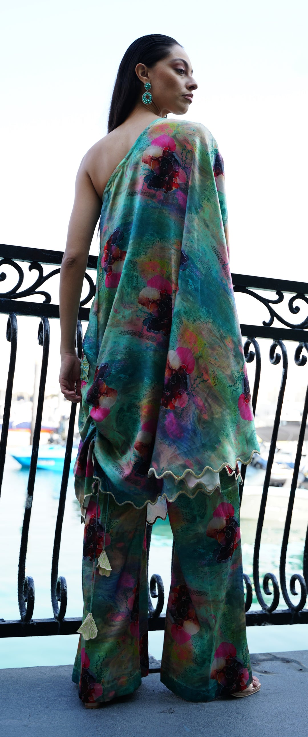 DELIA One-Shoulder Kaftan set