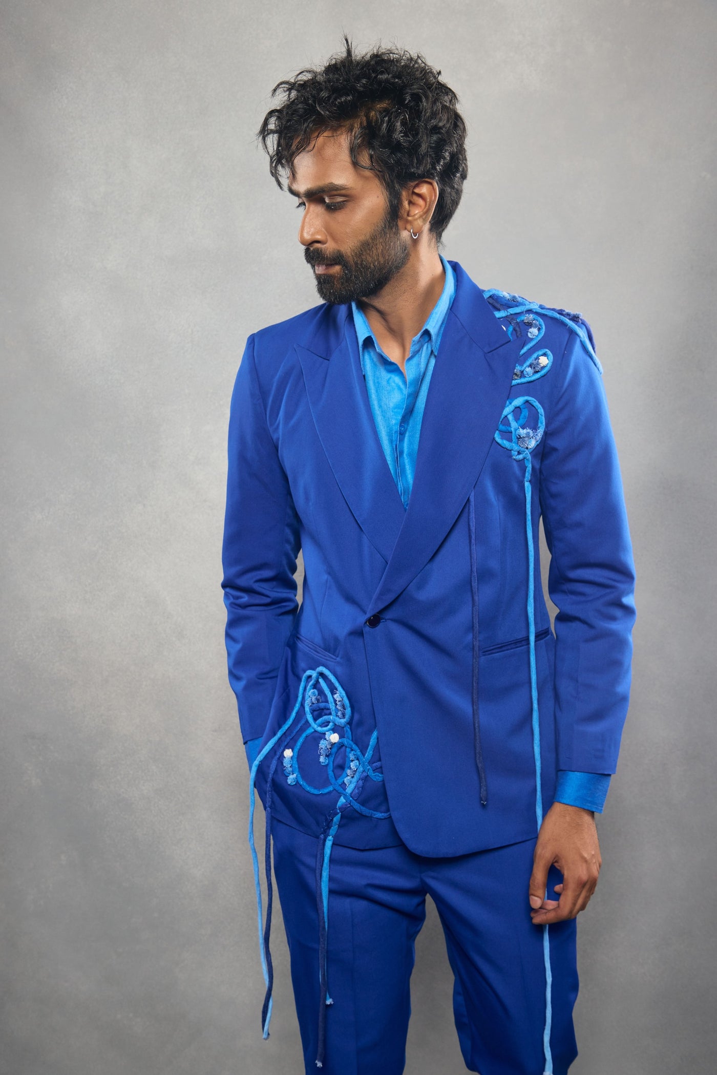 RAYAN Rope Textured Suit