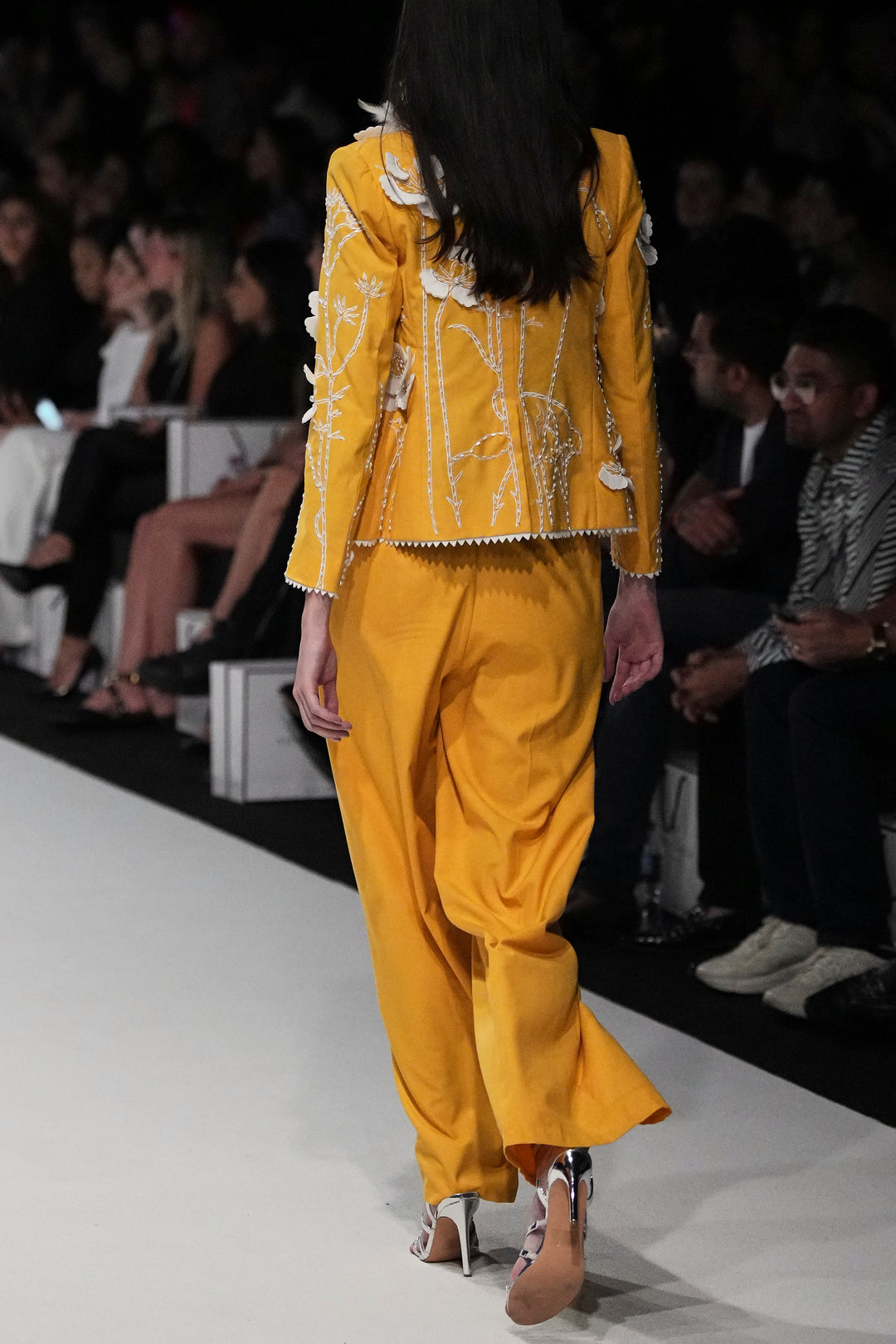 GOJI Embroidered pantsuit